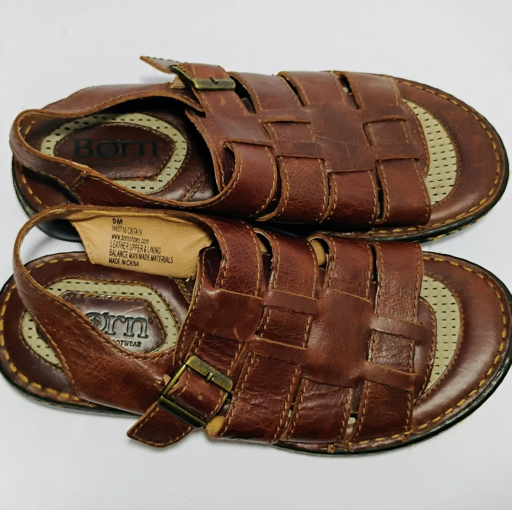 BORN Mens Brown Leather Fisherman Sandals Size 9M